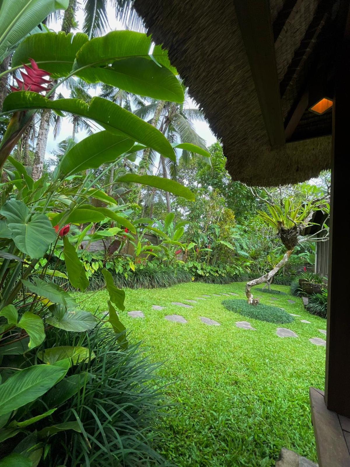 Thani Villa Ubud Exterior foto